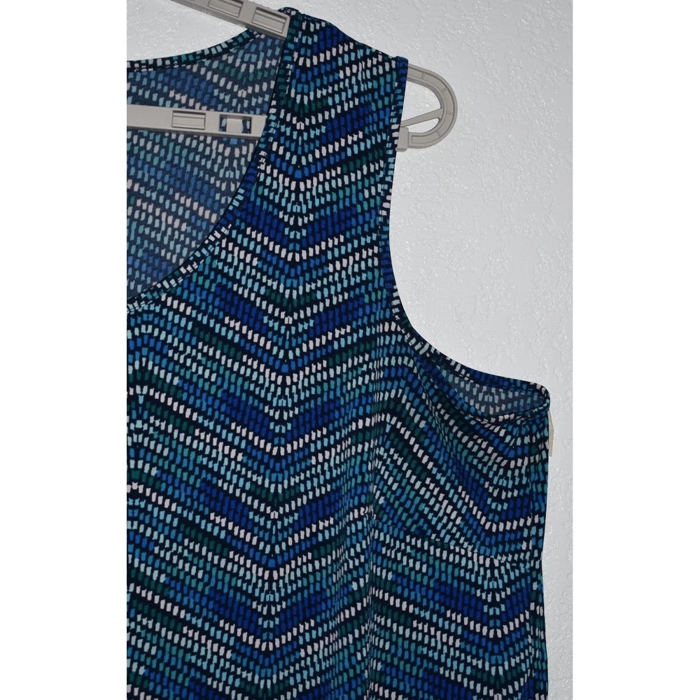 Catherines 3X Sleeveless Stretch Top Lightweigth Geo Print Artsy Breezy Comfy - Picture 6 of 16